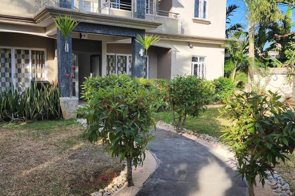 Number 9, 2Nd Floor,Pebble Bay Appartments Grand Baie Exterior foto